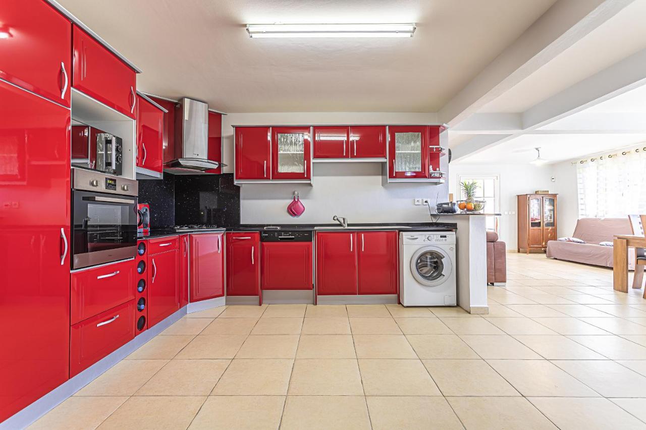 Chez Gerty Et Jocelyn Apartment เลอ มูเล่ ภายนอก รูปภาพ